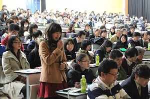 全体会での意見交換
