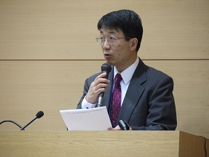 本協定の概要説明をする 那波宏之脳研究所副所長
