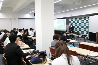 平成28年熊本地震災害調査報告会の様子