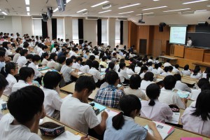経済学部模擬授業