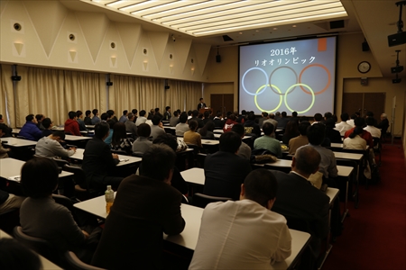 講演会の様子