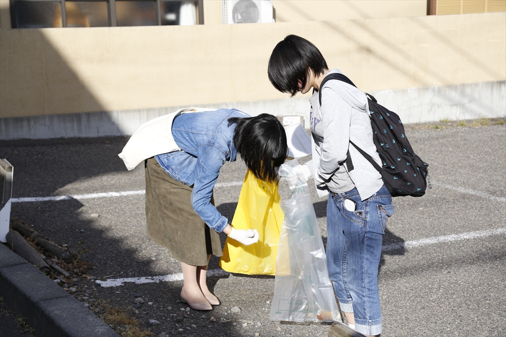平成29年度新入生歓迎・地域キャンパス合同クリーンデーの様子