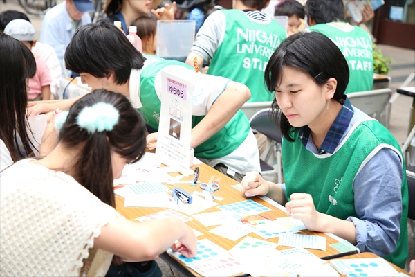 防災フェスタ出展ブースの様子