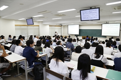 法学部の様子