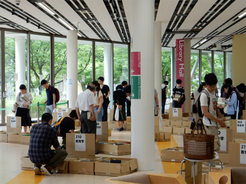 図書館古本市