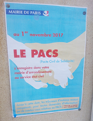 フランスではPACS法改正により、裁判所ではなく市役所での登録が可能に