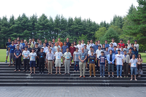 素粒子現象論・統一理論に関する滞在型国際研究会「Summer Institute」を開催（富士吉田市）