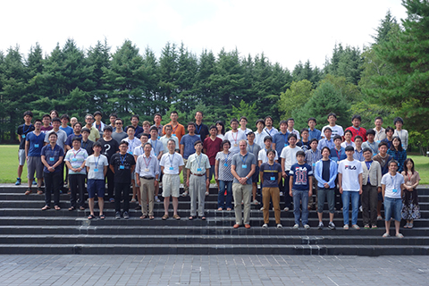 素粒子現象論・統一理論に関する滞在型国際研究会「Summer Institute」を開催(富士吉田市)
