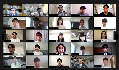 年間学業成績優秀者奨学金授与式(オンライン)の様子