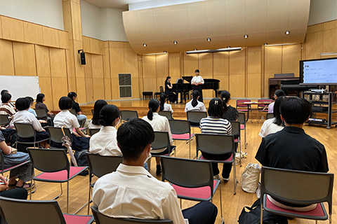 教育学部の様子