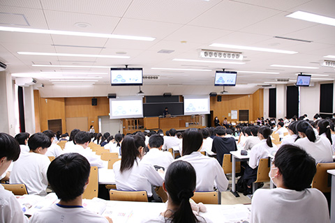 経済科学部の様子