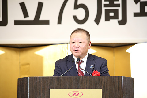 新潟市副市長井崎規之様の写真