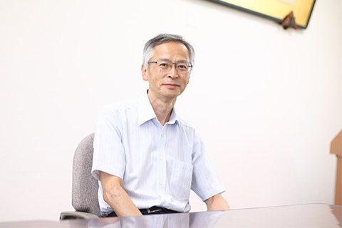 工学部長　鈴木孝昌
