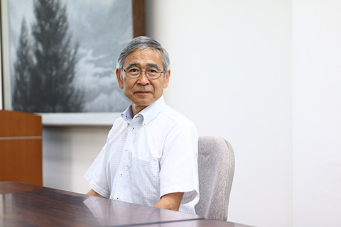 大学院自然科学研究科長　松尾正之