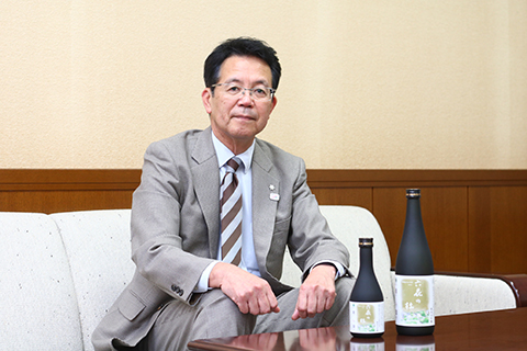 末吉邦理事（研究・大学院担当）・副学長／ 日本酒学センター長