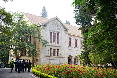 インド理科大学院大学訪問(2023年南インド派遣)