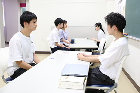 法学部の様子