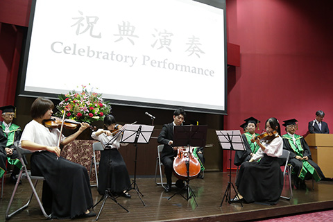 祝典演奏の写真