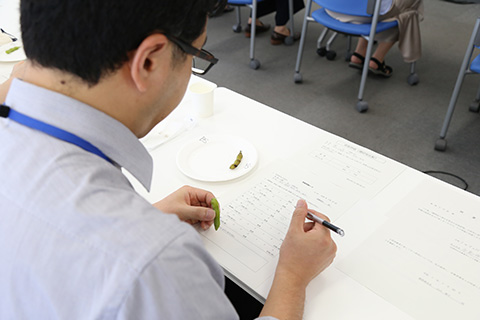 ゆで枝豆と焼き枝豆の官能評価