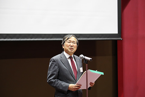 牛木学長の写真