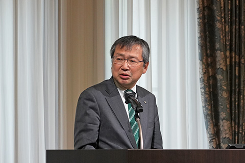 牛木学長の写真