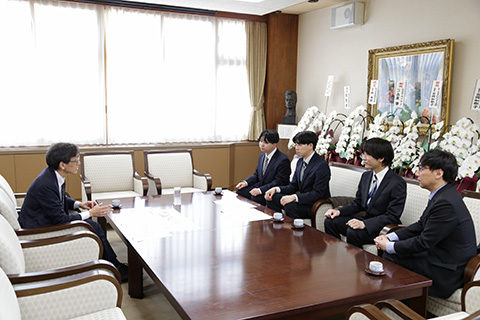 懇談の様子