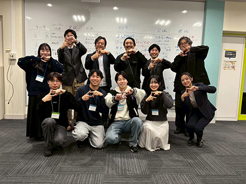 プロジェクトミーティングの様子①（学内）