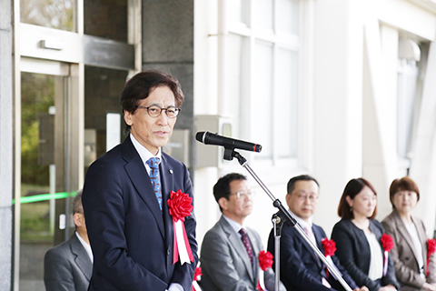 染矢学長による挨拶""